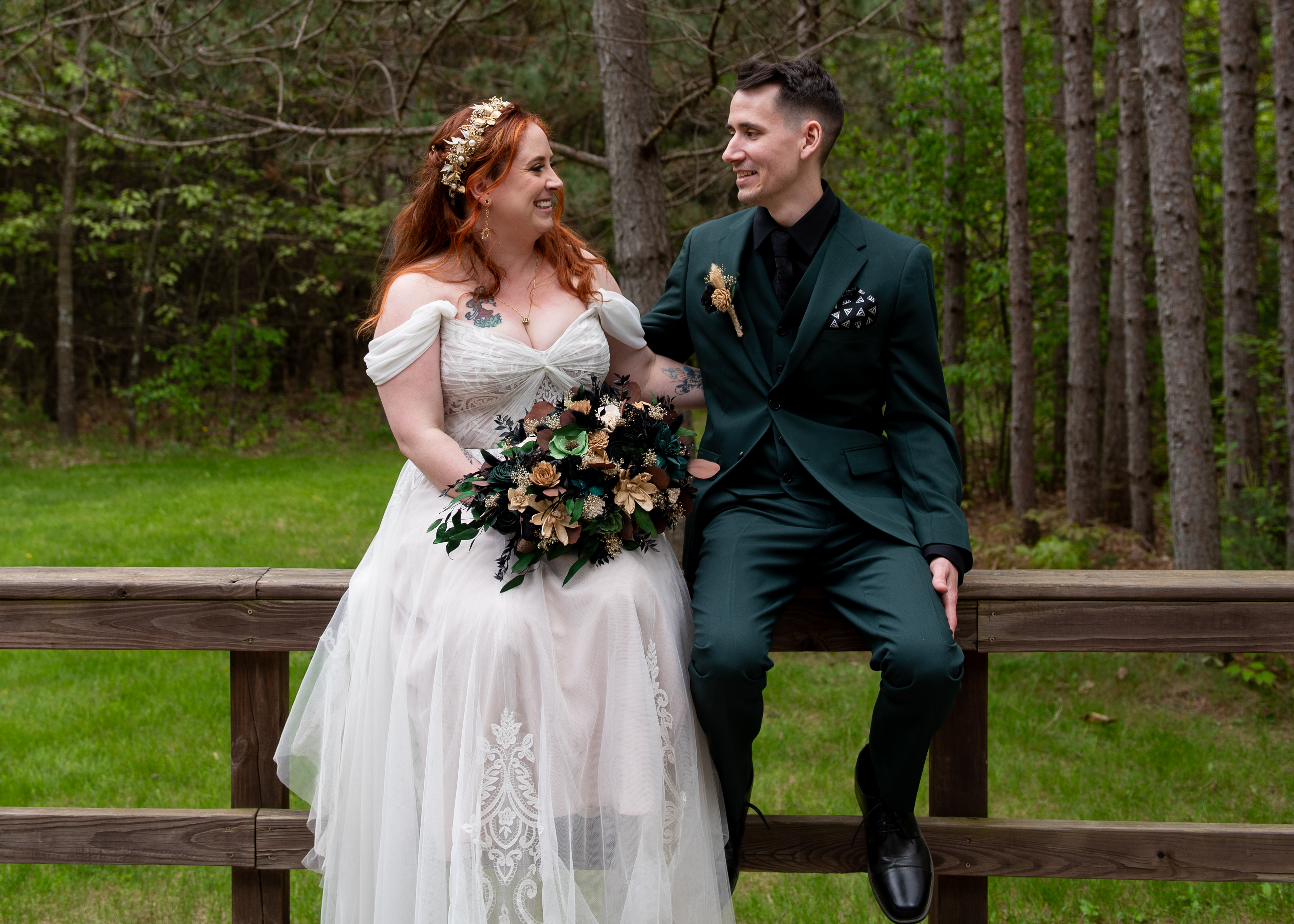 Bride and groom golden hour wedding photography in Western Wisconsin